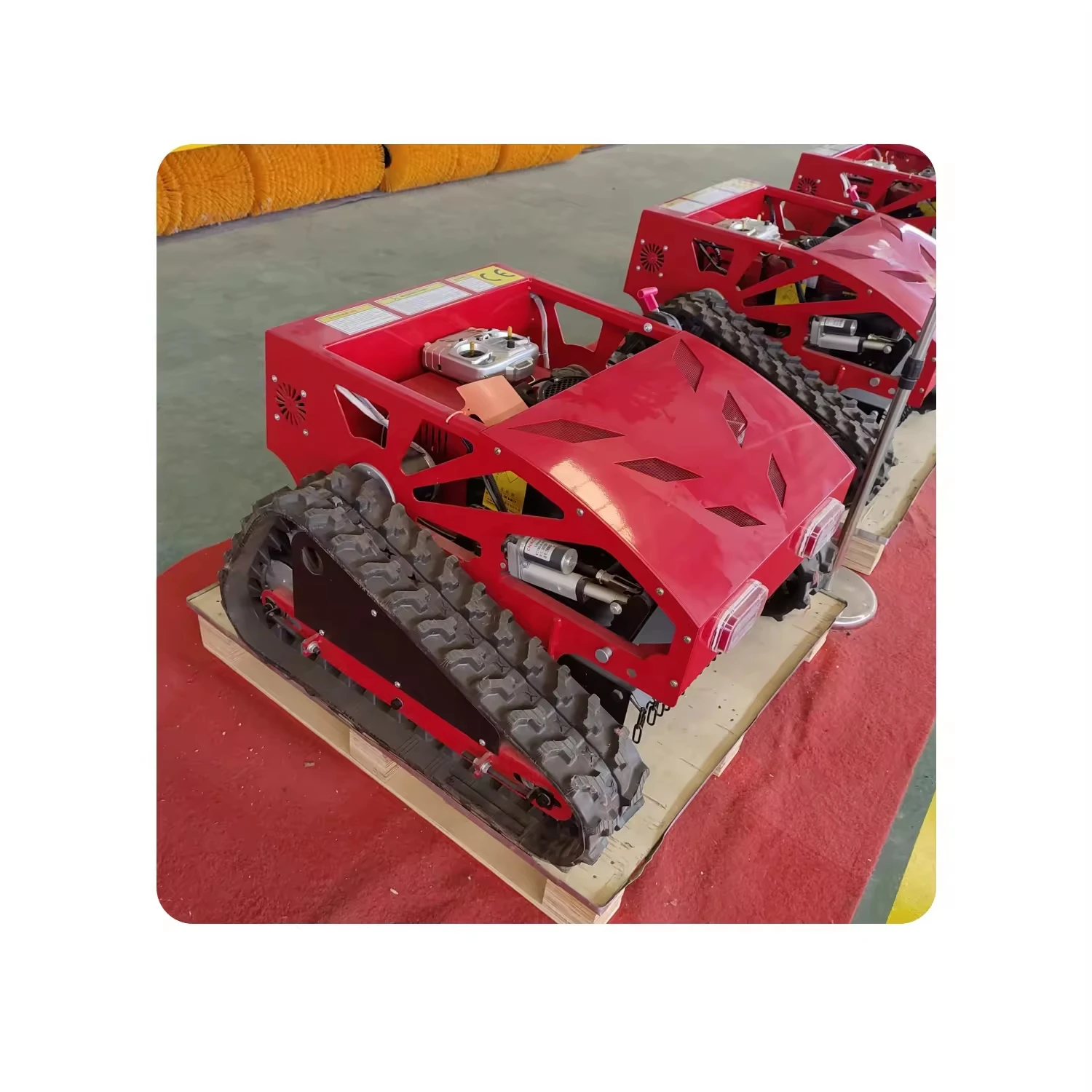 4-Stroke Self-Propelled Electric Crawler Lawn Mower Industrial Combine Harvester Remote Control Rotary Track Rotary Lawn Mower